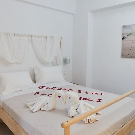 Apartmán Golden Star Praxitelous Agia Marina  Exteriér fotografie