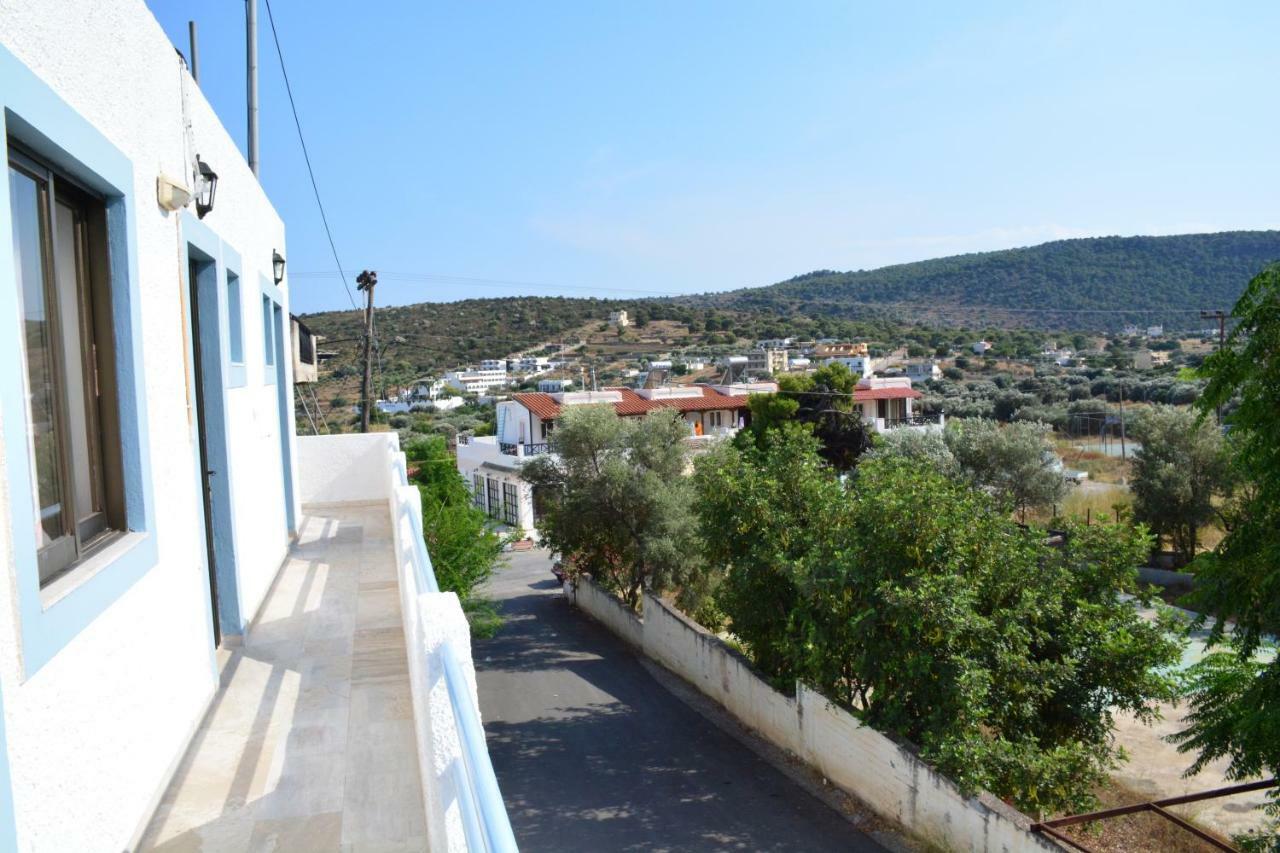 Apartmán Golden Star Praxitelous Agia Marina  Exteriér fotografie